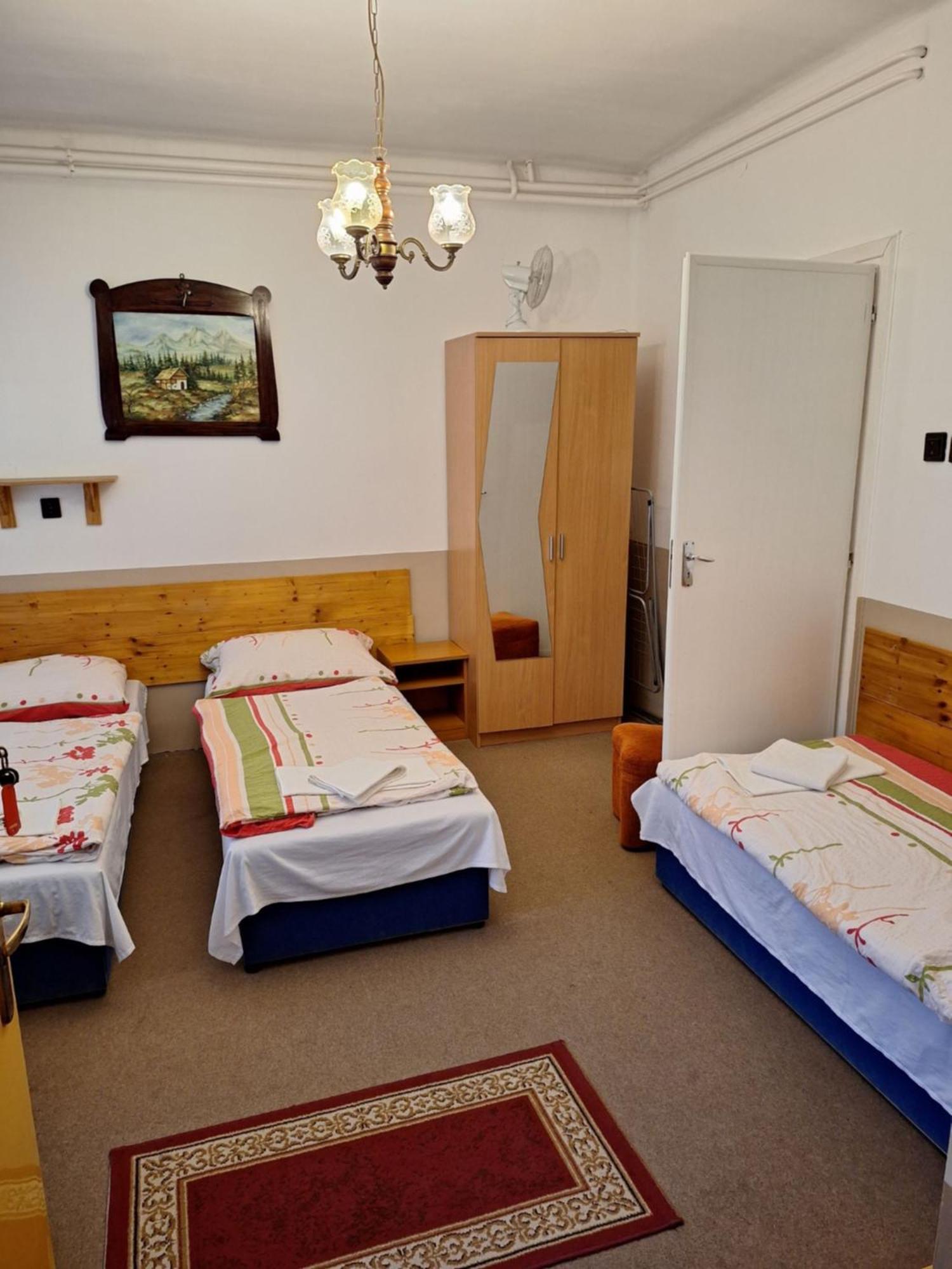 Fenyo Panzio Bed and Breakfast Mezőkövesd Eksteriør billede