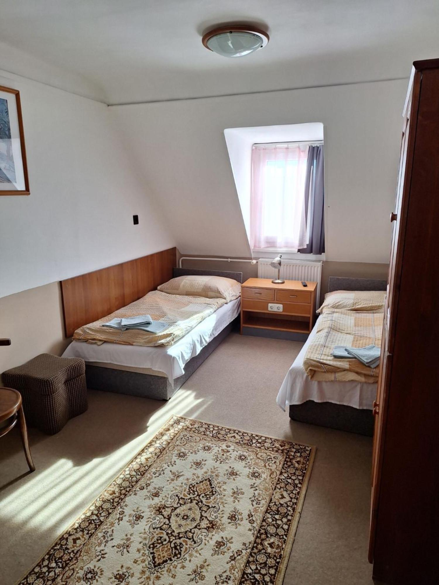Fenyo Panzio Bed and Breakfast Mezőkövesd Eksteriør billede