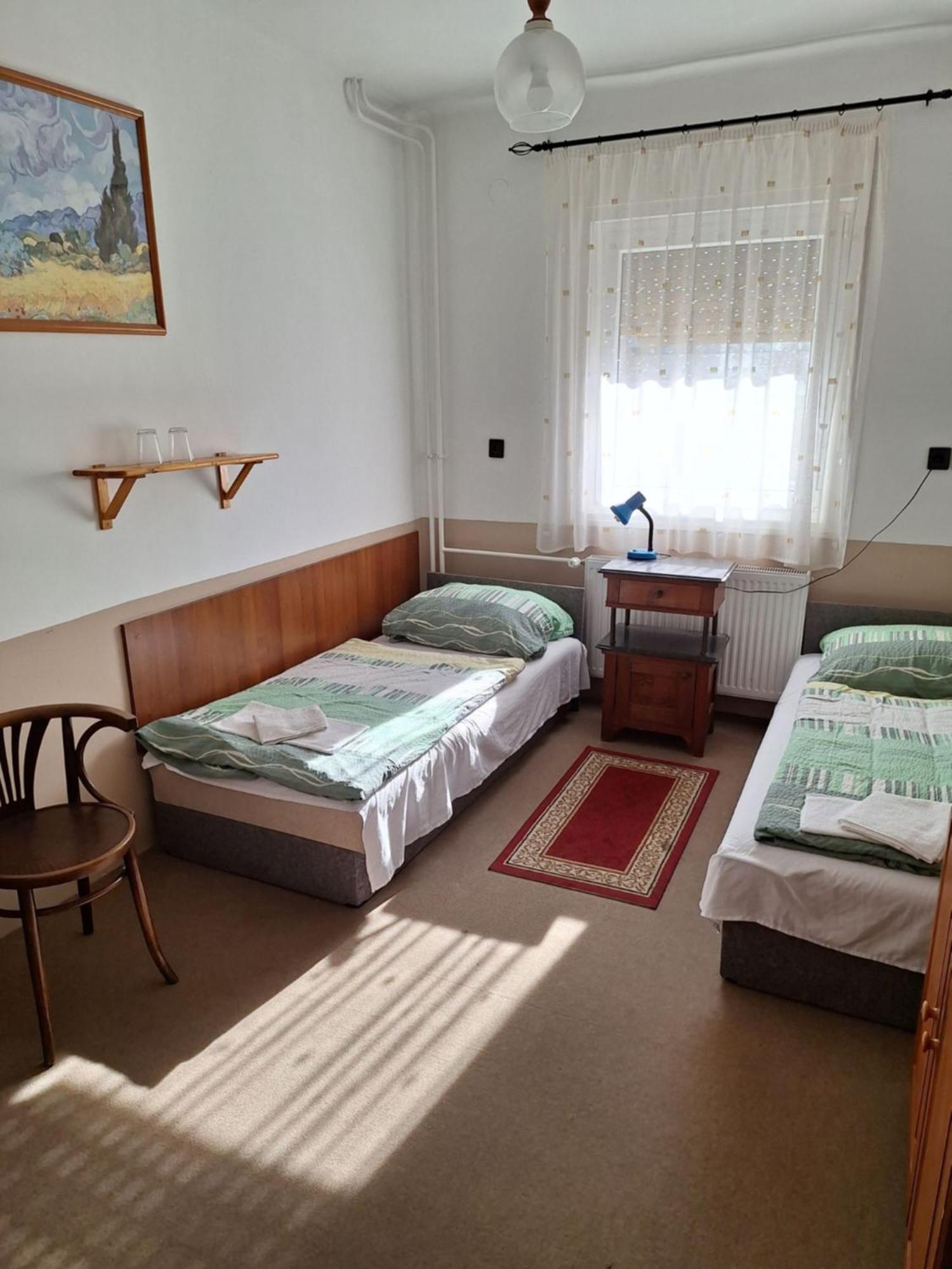 Fenyo Panzio Bed and Breakfast Mezőkövesd Eksteriør billede