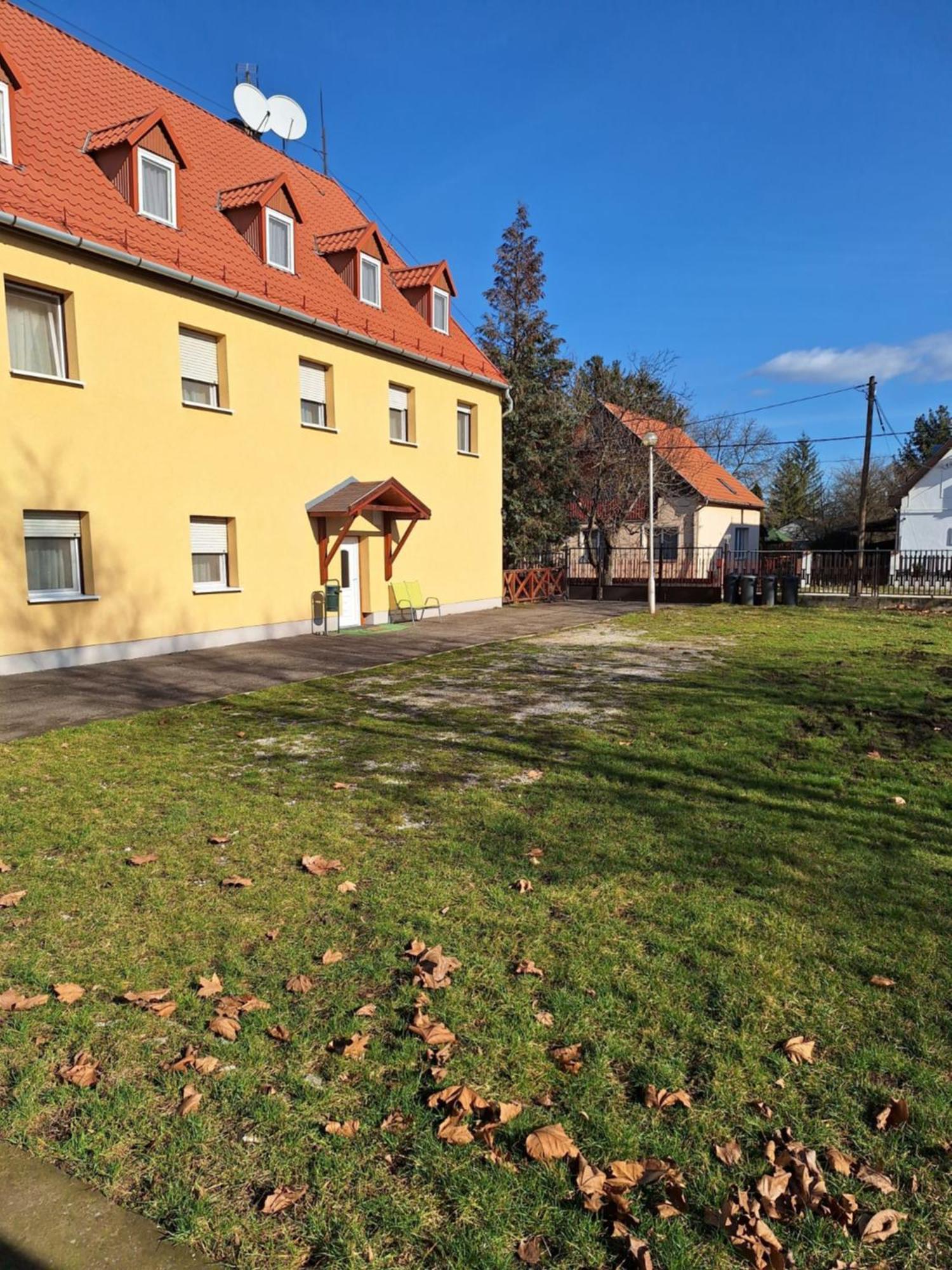 Fenyo Panzio Bed and Breakfast Mezőkövesd Eksteriør billede
